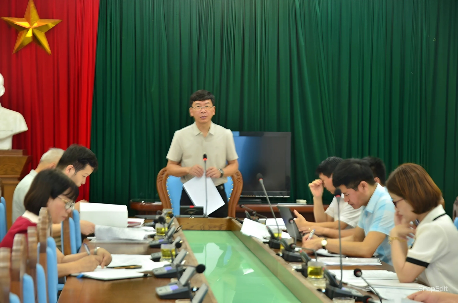 UBND thị xã Mỹ Hào tổ chức Hội nghị xin ý kiến, thống nhất tháo gỡ khó khăn, vướng mắc dự án Hạ tầng khu dân cư mới thôn Văn Nhuế