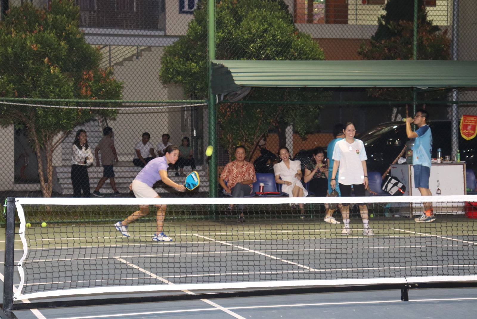 Công đoàn cơ quan Đảng, đoàn thể thị xã tổ chức thi đấu giao lưu bóng Pickleball