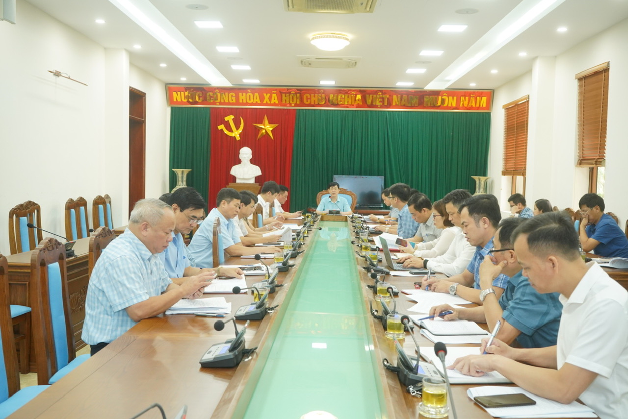 Thị xã Mỹ Hào tổ chức Hội nghị báo cáo tiến độ thực hiện công tác GPMB các công trình dự án đầu tư trên địa bàn thị xã.