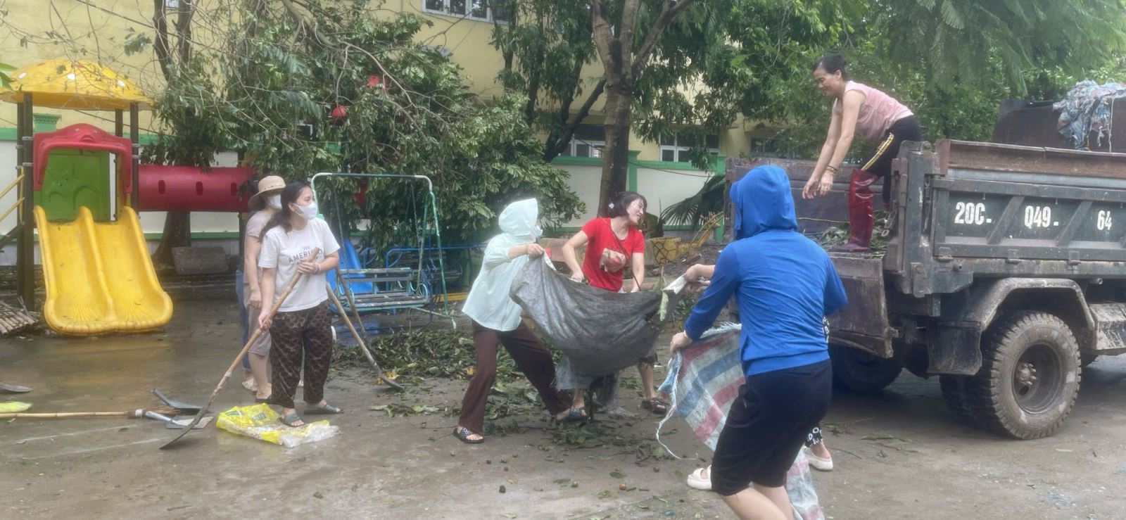 Nhân Hòa tập trung khắc phục hậu quả do bão số 3 Yagi gây ra